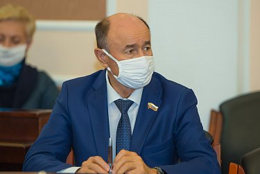 Совет ЗС собрался в 100-й раз